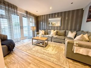 Photo 17- click for photo gallery